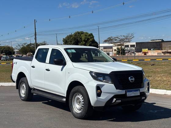 NISSAN FRONTIER 2.3 16V TURBO DIESEL S CD 4X4 MANUAL NISSAN FRONTIER 2.3 16V TURBO DIESEL S CD 4X4 MANUAL
